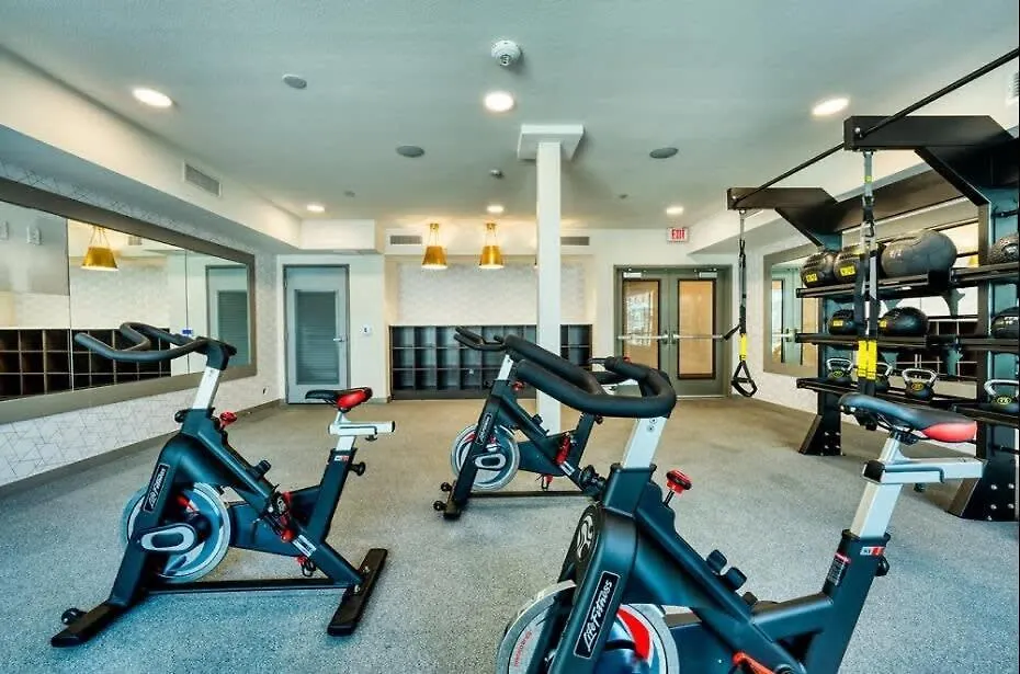 Apartment Phx Roro Gym Pool Pets Parking #15 Cozysuites Phoenix